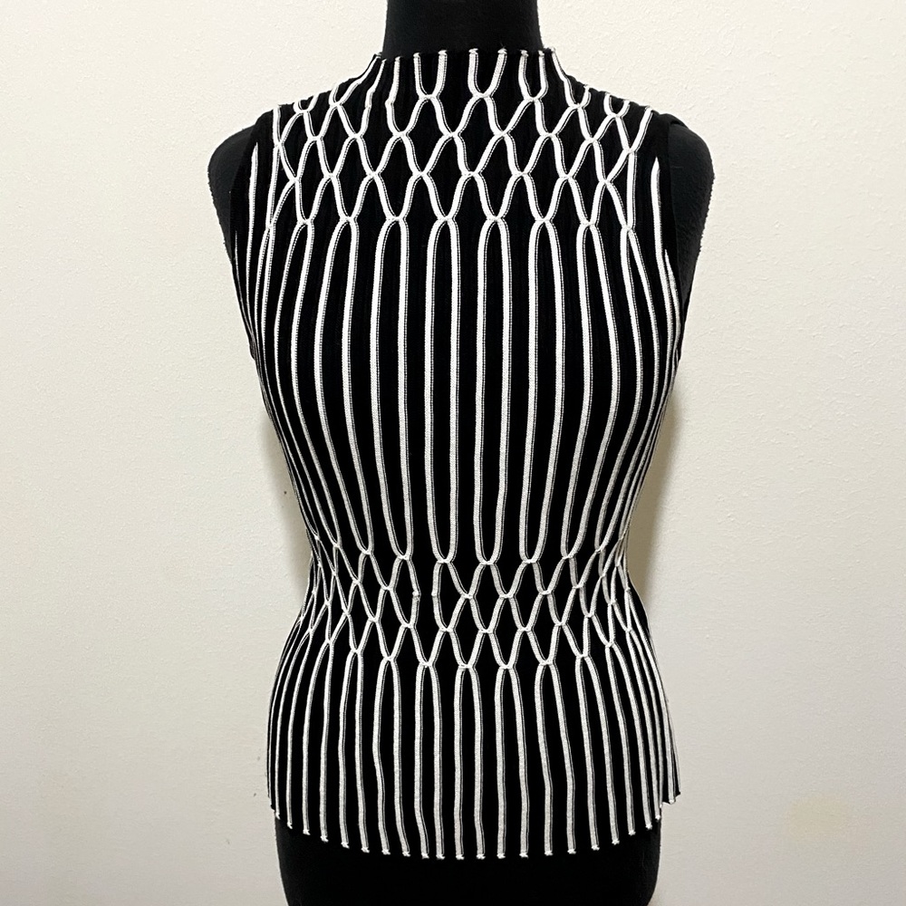 White House Black Market Top